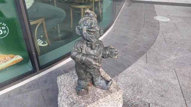 Trpaslík Concierge