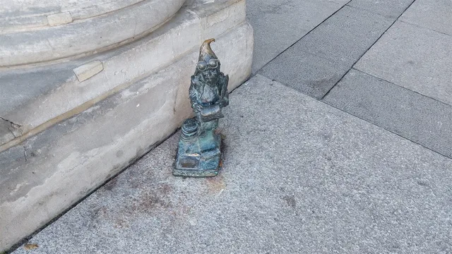 Krasnal Długi