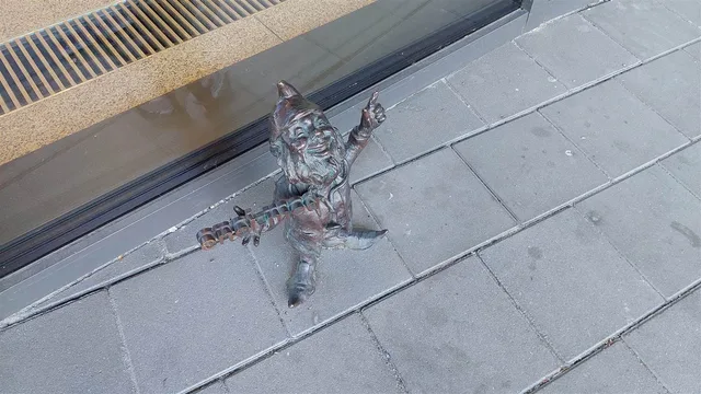 Гном Энэл