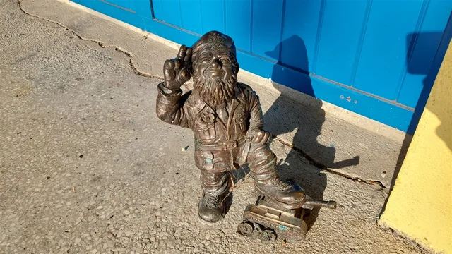 Maczek Dwarf