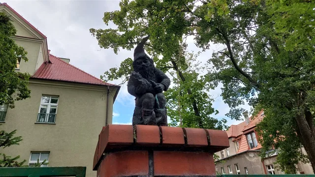 Гномы Апякун і Маленькі
