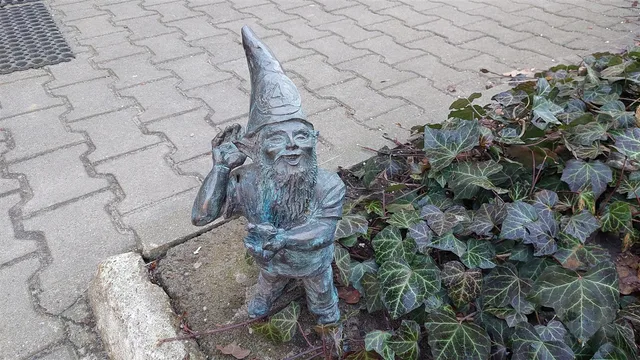 Гном Словичек