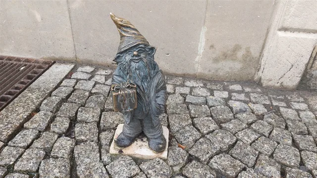 Zwerg Suvenirek