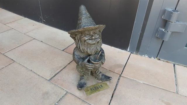 Krasnal Yerbek